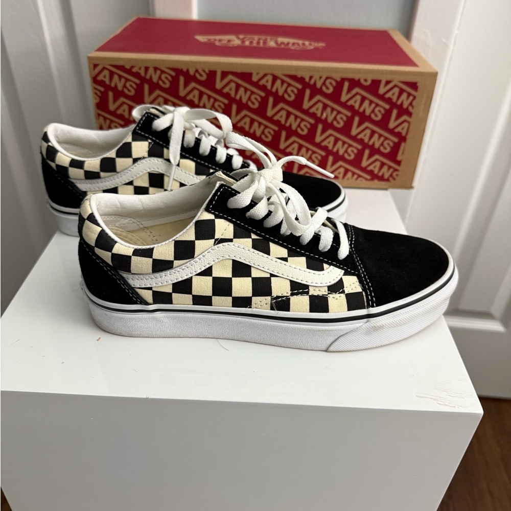 Vans Women’s Size 7 Checkered Black and White Sneakers